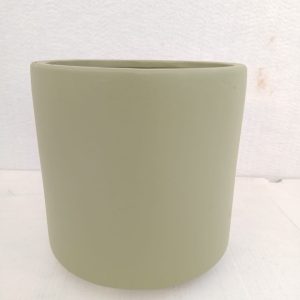Ceramic pot